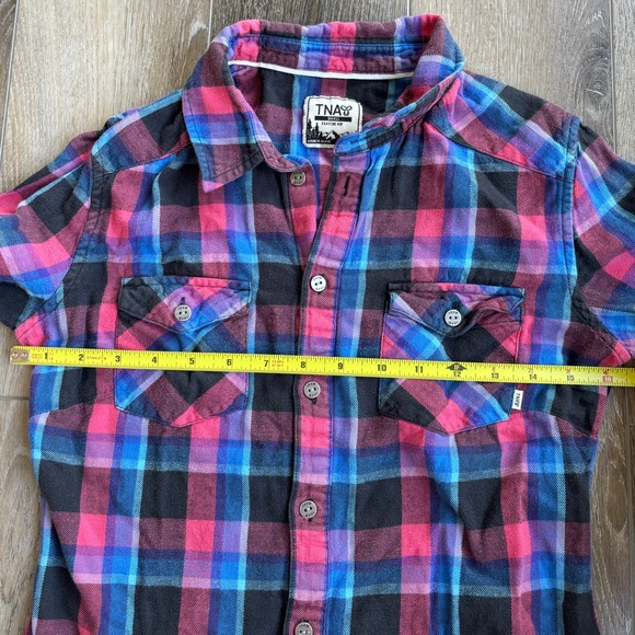 TNA classic fit plaid button up - Picture 4 of 7